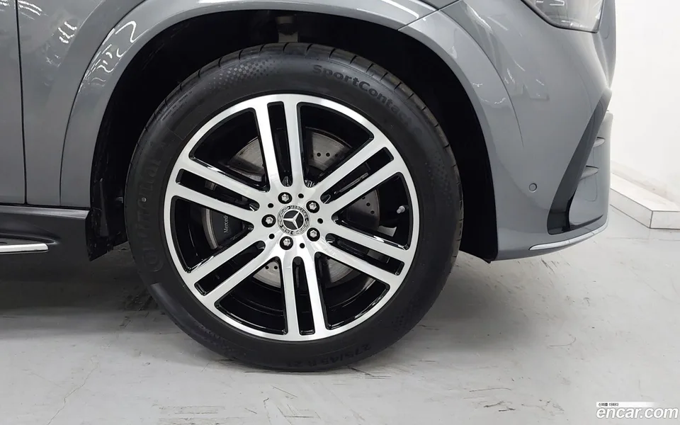 Mercedes-Benz GLE-Class GLE400e 4MATIC 2023 — thumbnail 5