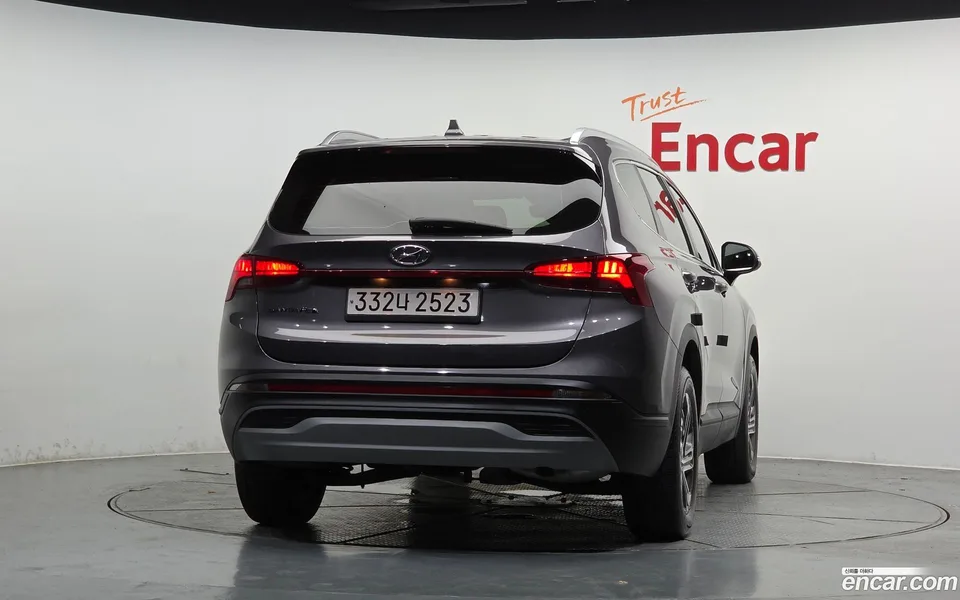 Hyundai SantaFe 2.2 2WD 2022 — миниатюра 4