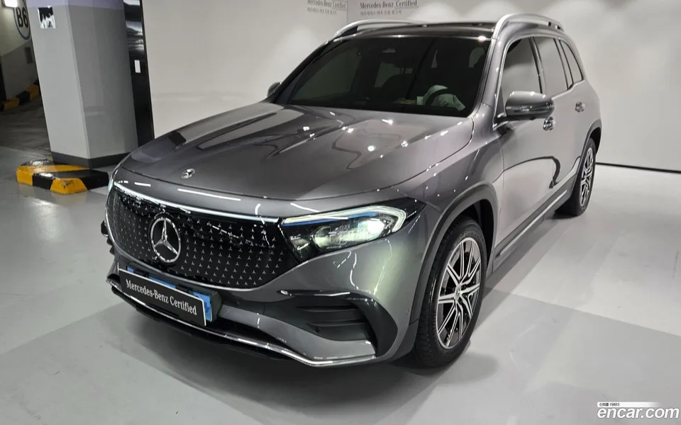 Mercedes-Benz EQB EQB300 4MATIC AMG 2024 — photo 1, buy with delivery to Moscow