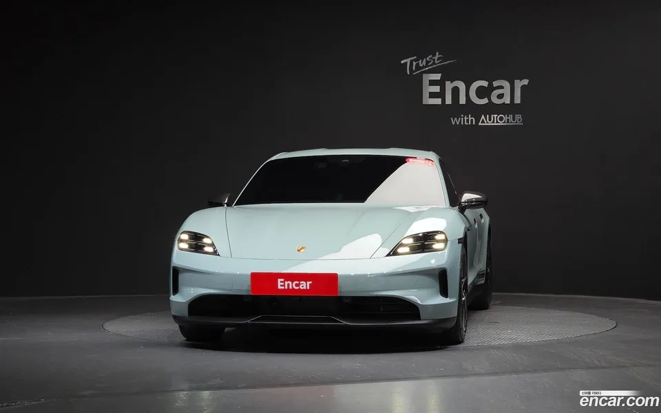 Porsche Taycan 4S 2024 — миниатюра 3
