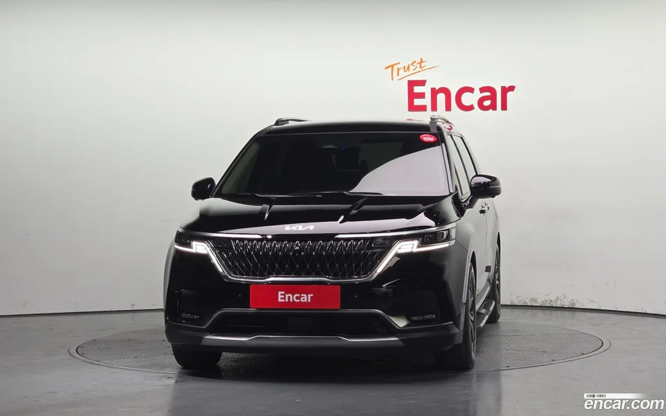 Kia Carnival 9 2022 — thumbnail 3