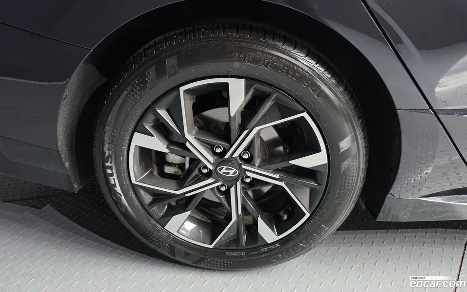 Hyundai Sonata The Edge 2.0 2024 — thumbnail 2