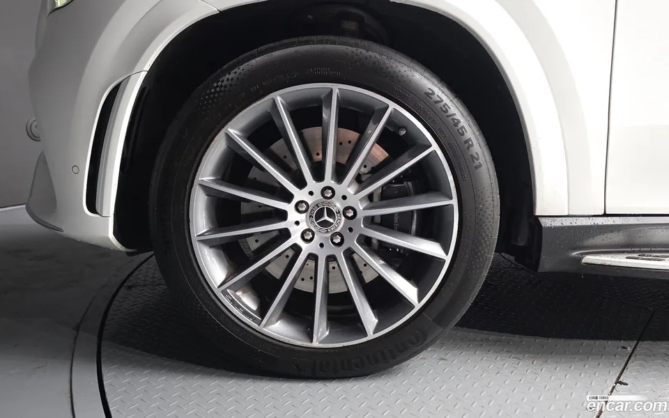 Mercedes-Benz GLE-Class GLE400d 4MATIC 2023 — thumbnail 2