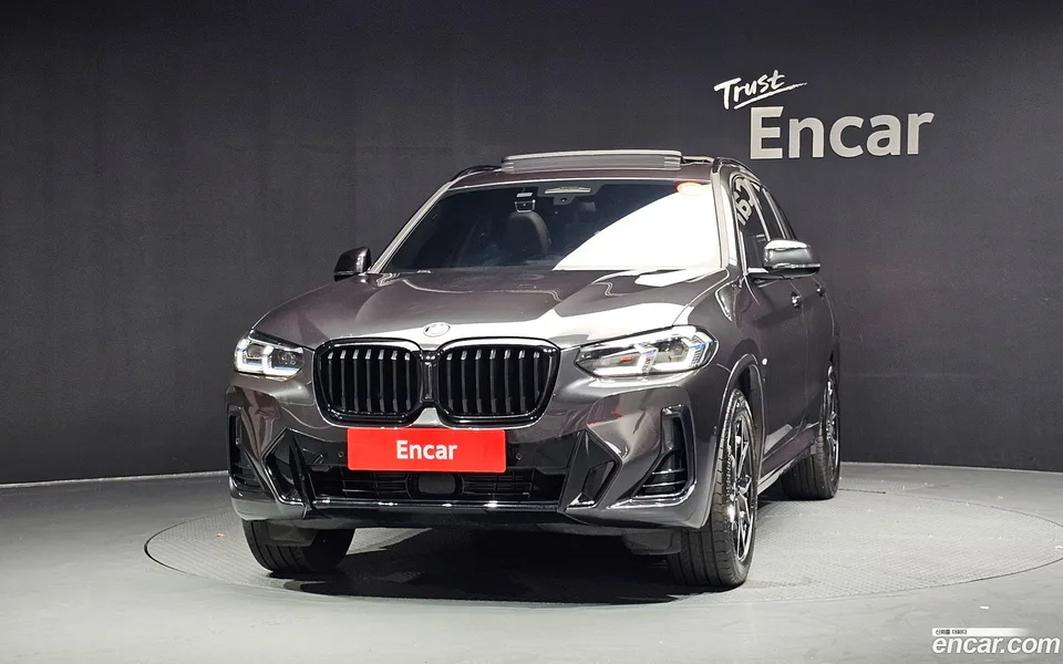 BMW X3 xDrive 20i M 2022 — thumbnail 3