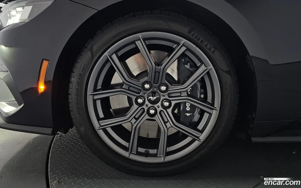 Ford Mustang 2.3 2024 — thumbnail 5