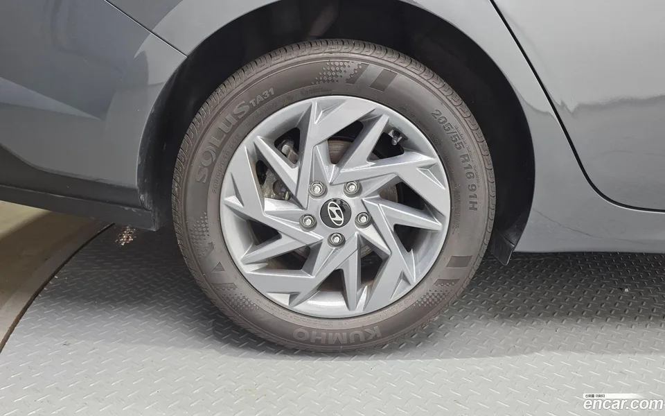 Hyundai Avante CN7 1.6 2024 — thumbnail 5