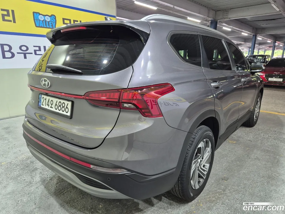 Hyundai SantaFe 2.2 2WD 2022 — thumbnail 2