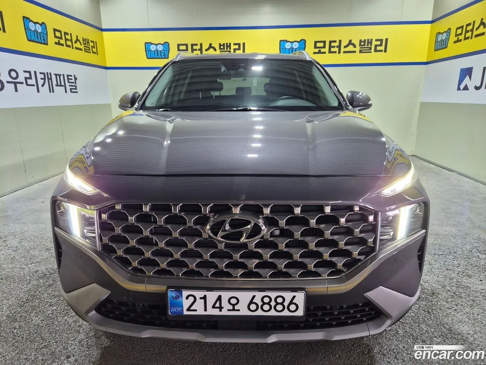 Hyundai SantaFe 2.2 2WD 2022 — photo 1, buy with delivery to Moscow