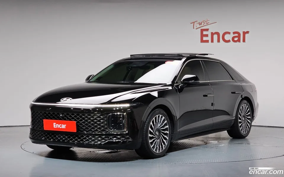 Hyundai Grandeur Hybrid 2023 — фото 1, купить с доставкой в Москву