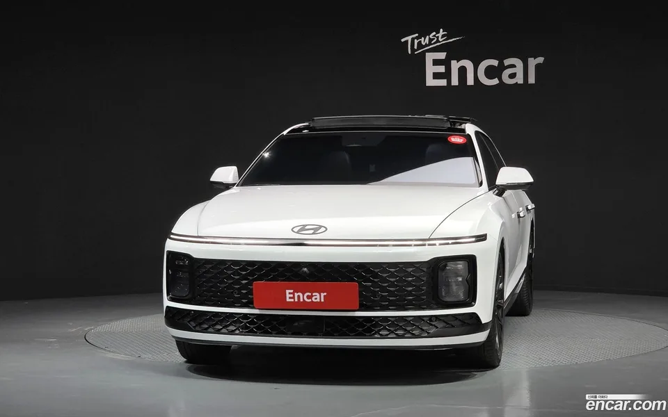 Hyundai Grandeur Hybrid 2023 — thumbnail 3