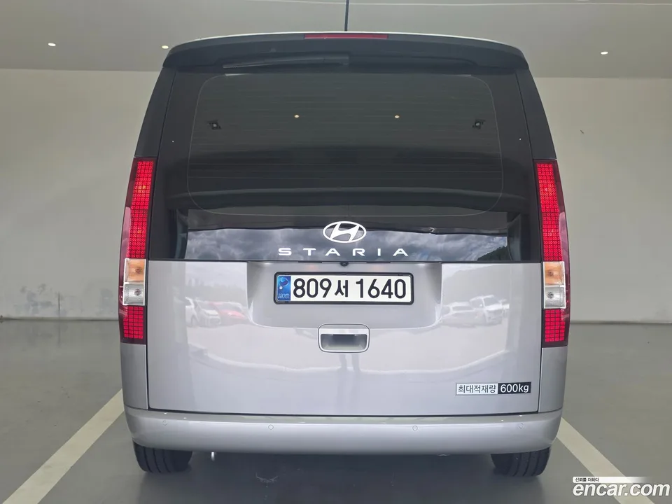 Hyundai Staria L3.5 5 2024 — thumbnail 5