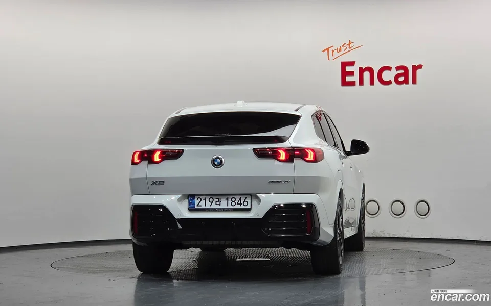 BMW X2 xDrive 20i M 2024 — thumbnail 4