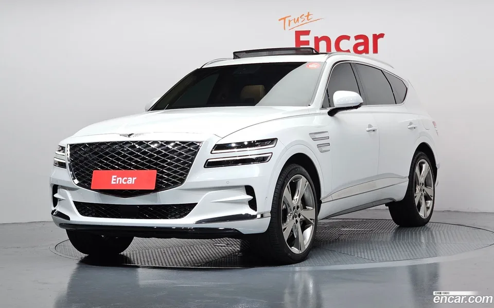 Genesis GV80 2.5T AWD 2023 — photo 1, buy with delivery to Moscow