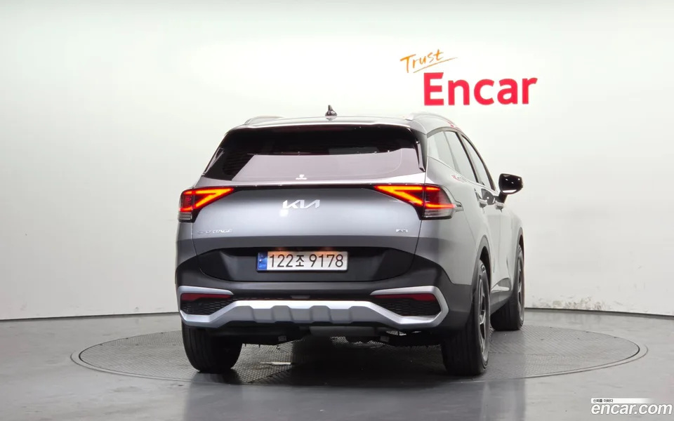 Kia Sportage 2.0 4WD 2023 — миниатюра 4