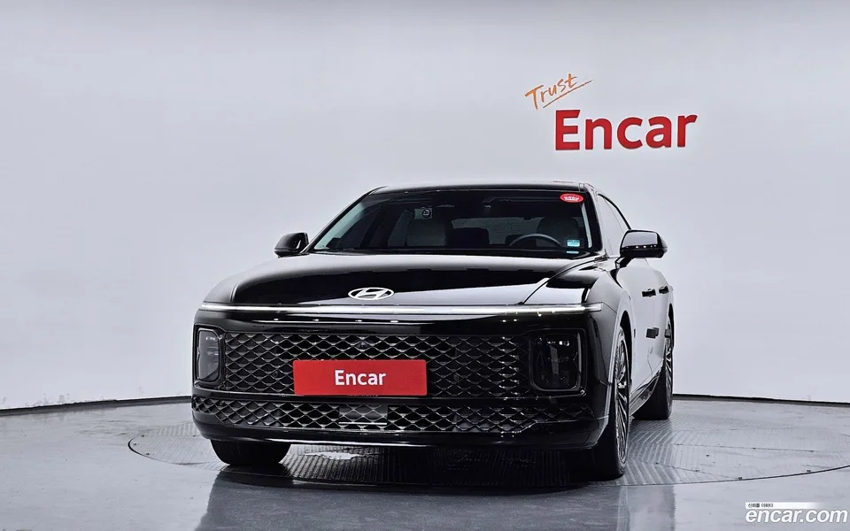 Hyundai Grandeur Hybrid 2023 — thumbnail 3