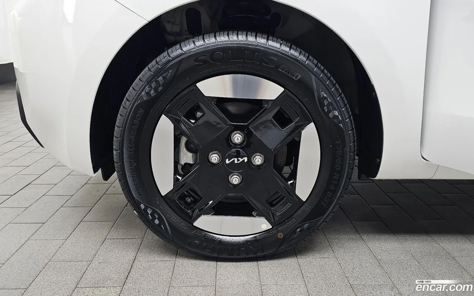 Kia Ray EV 2024 — thumbnail 2