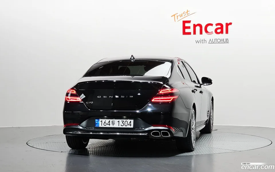 Genesis G70 2.0T 2WD 2022 — thumbnail 4