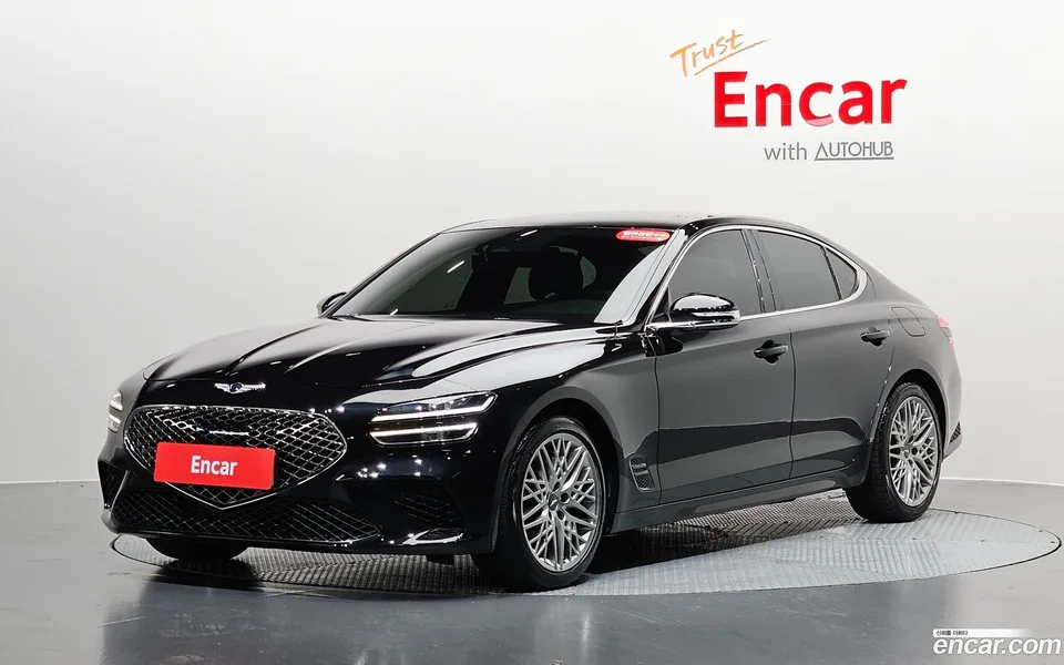 Genesis G70 2.0T 2WD 2022 — photo 1, buy with delivery to Moscow