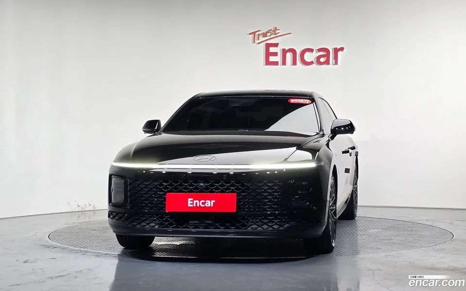 Hyundai Grandeur Hybrid 2023 — thumbnail 3