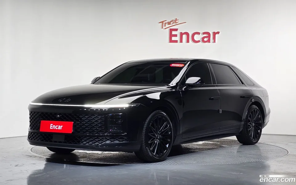 Hyundai Grandeur Hybrid 2023 — photo 1, buy with delivery to Moscow