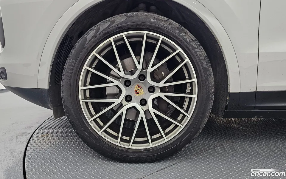 Porsche Cayenne 3.0 2022 — миниатюра 5