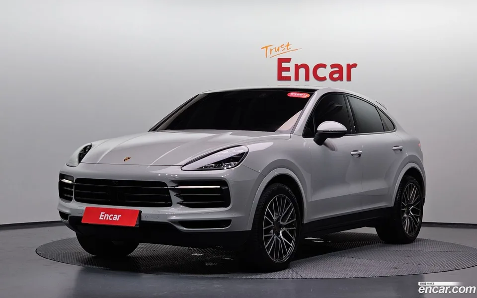 Porsche Cayenne 3.0 2022 — фото 1, купить с доставкой в Москву