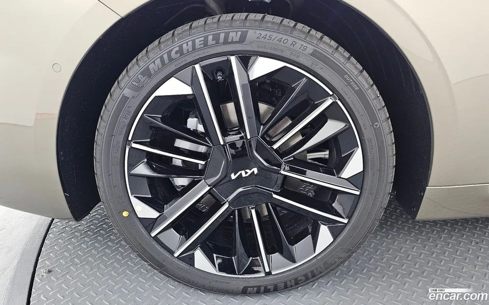 Kia K8 Hybrid 2026 — миниатюра 5