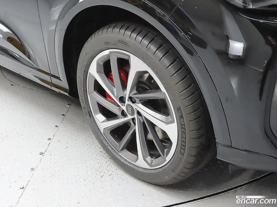 Audi Q5 (80A) 40 TDI S Line 2025 — thumbnail 5