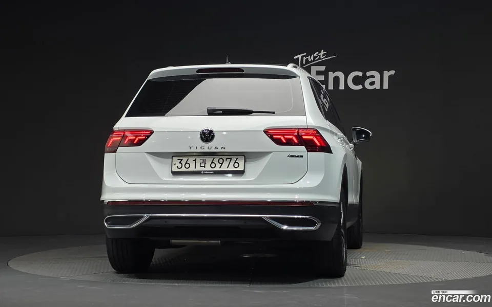Volkswagen Tiguan 2.0 TDI 4 2023 — thumbnail 4