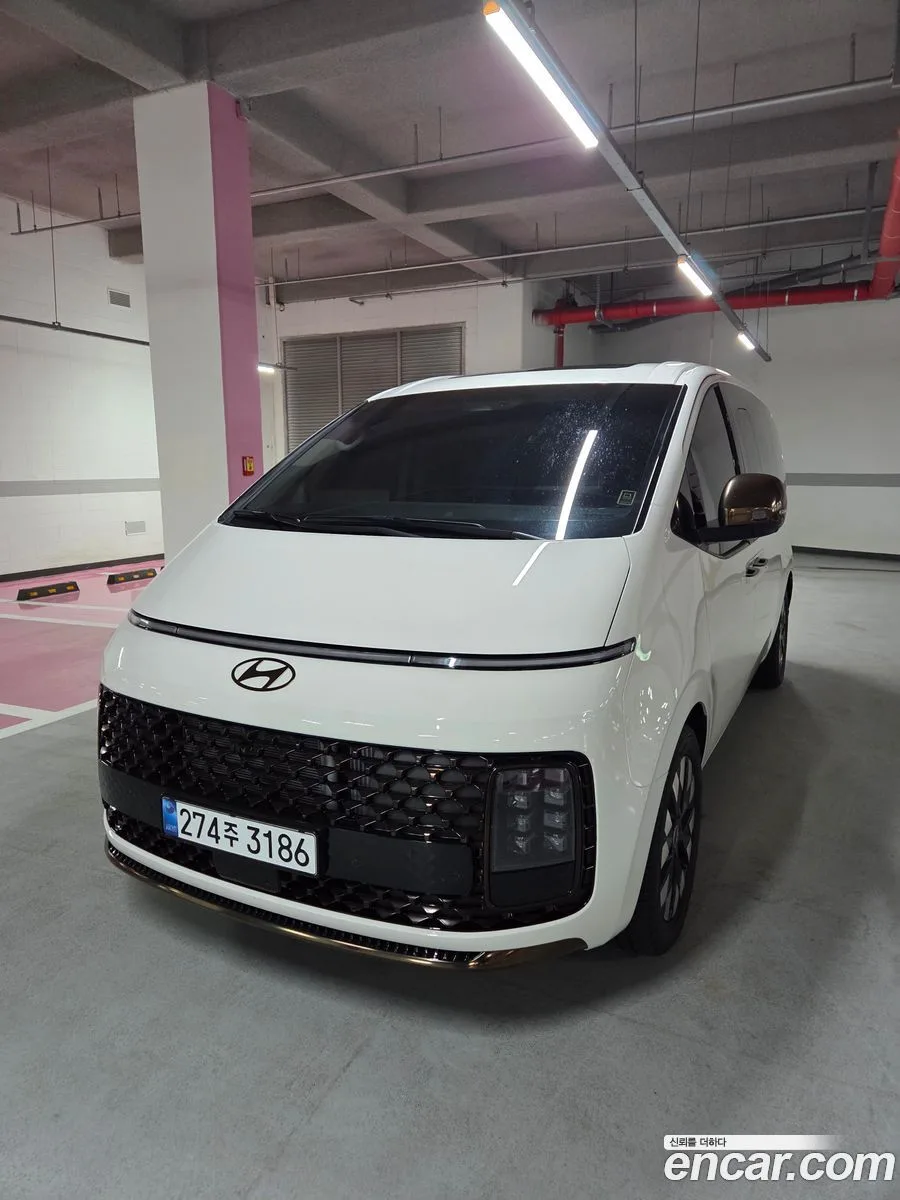Hyundai Staria 2025