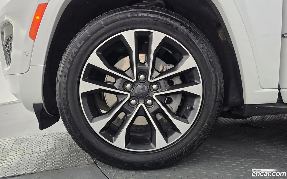 Jeep Grand Cherokee L 3.6 2022 — thumbnail 5