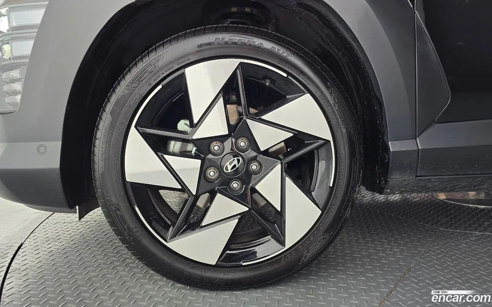 Hyundai Kona 1.6 2WD 2024 — thumbnail 5