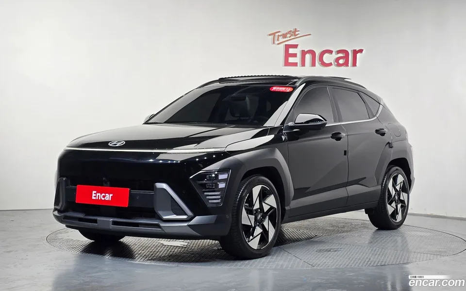Hyundai Kona 1.6 2WD 2024 — photo 1, buy with delivery to Moscow