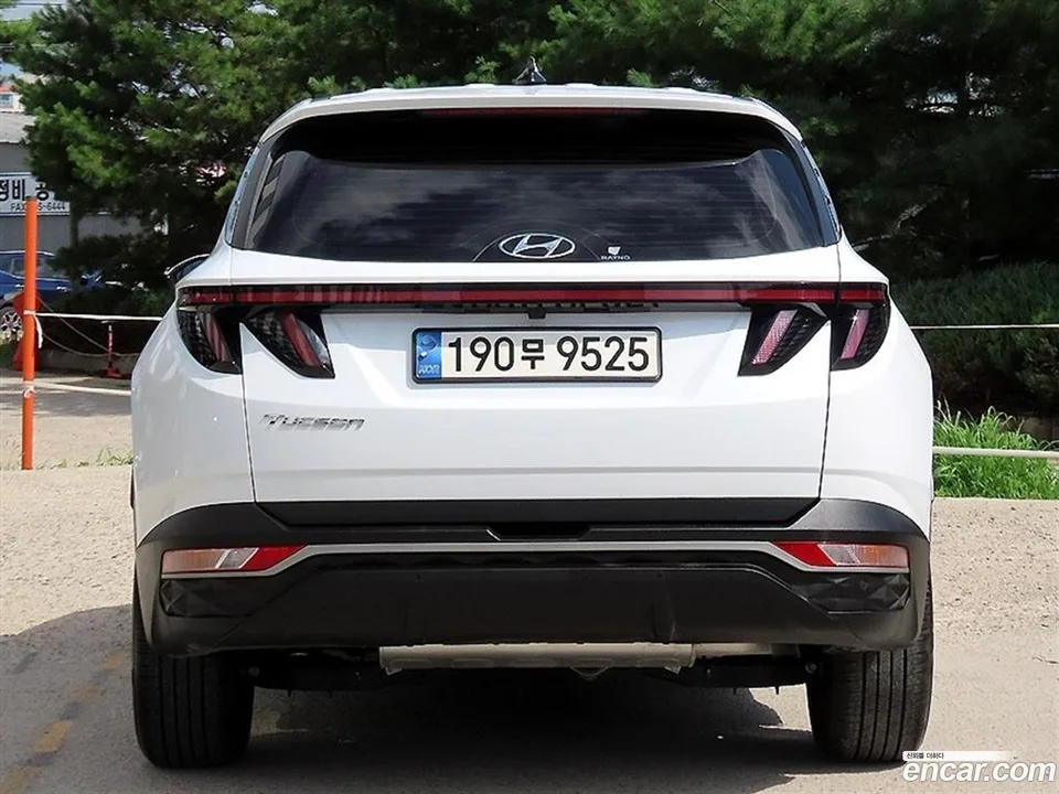 Hyundai Tucson 1.6 2WD 2023 — thumbnail 4