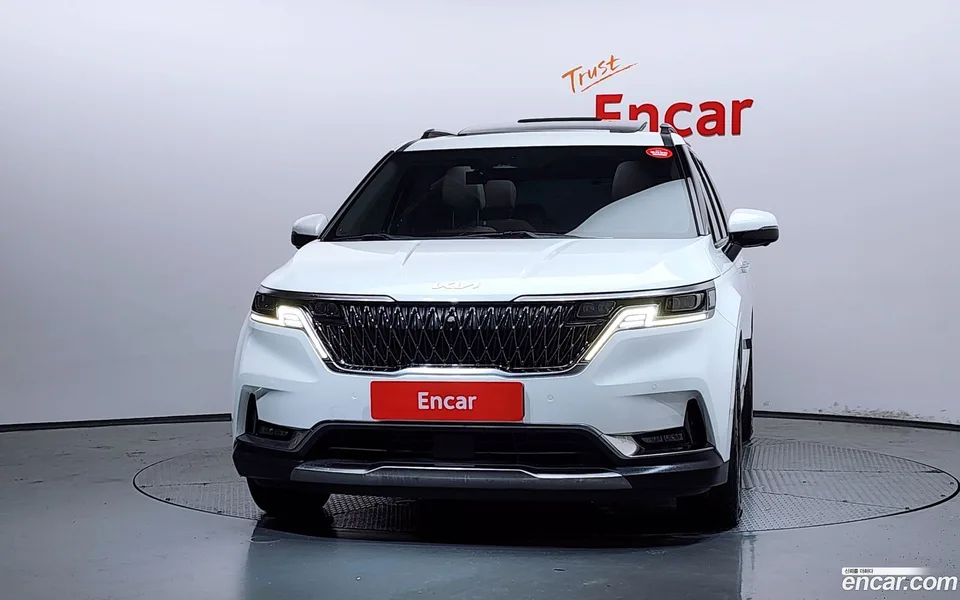 Kia Carnival 9 2022 — thumbnail 3