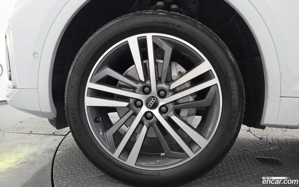 Audi Q5 40 TDI 2022 — thumbnail 2