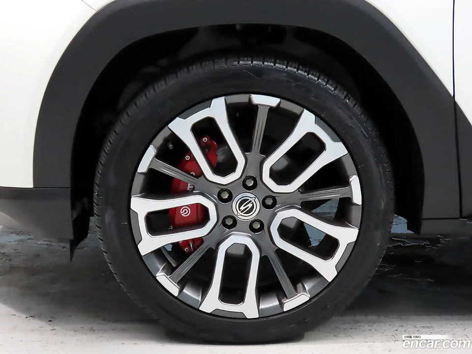 KG Mobility Torres 1.5 2WD 2022 — thumbnail 2