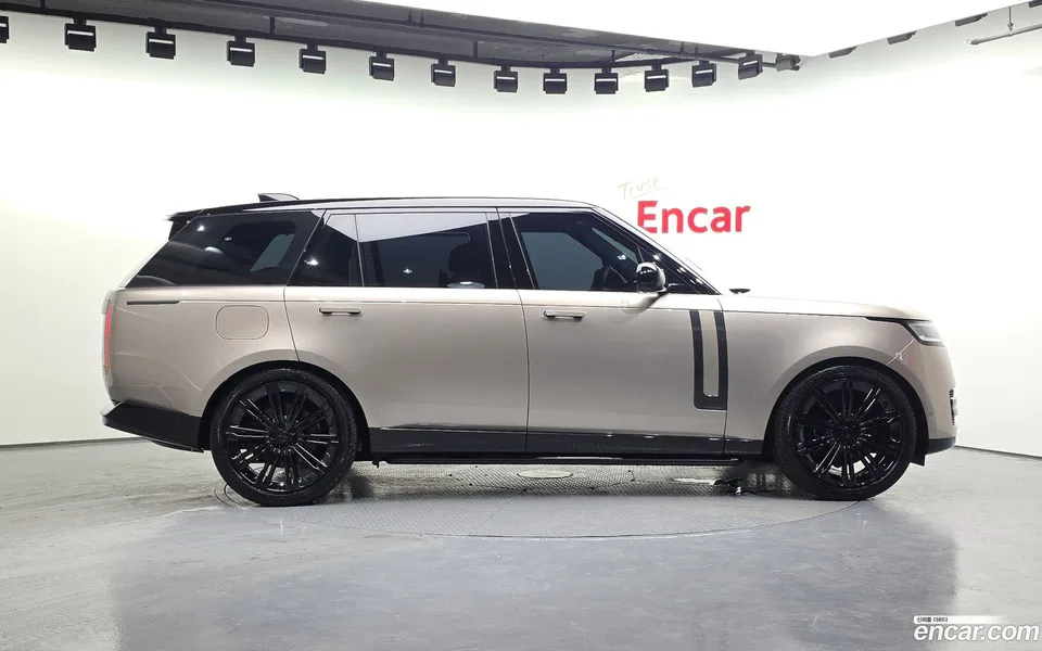 Land Rover Range Rover P530 AB LWB 2026 — thumbnail 5