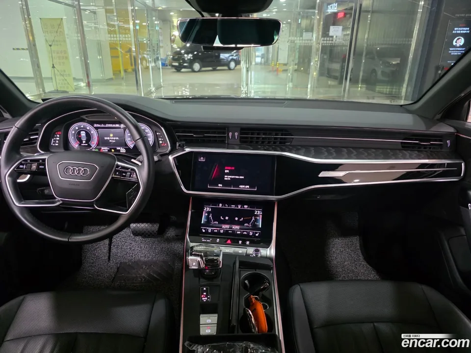 Audi A6 45 TFSI 2023 — thumbnail 2