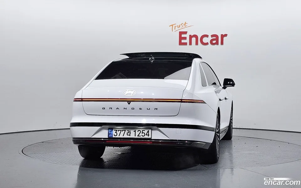Hyundai Grandeur 3.5 2WD 2022 — thumbnail 4