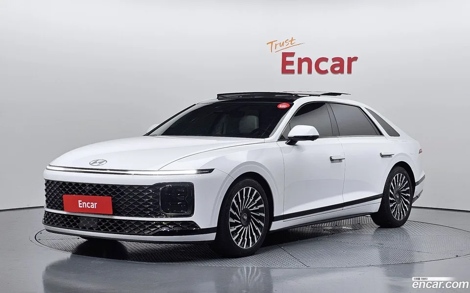 Hyundai Grandeur 3.5 2WD 2022 — photo 1, buy with delivery to Moscow