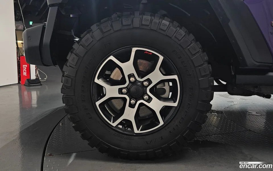 Jeep Wrangler 2.0 4 2023 — thumbnail 2