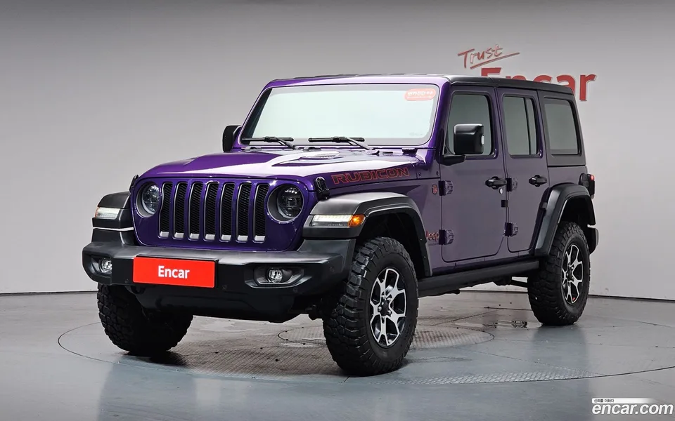 Jeep Wrangler 2.0 4 2023 — photo 1, buy with delivery to Moscow