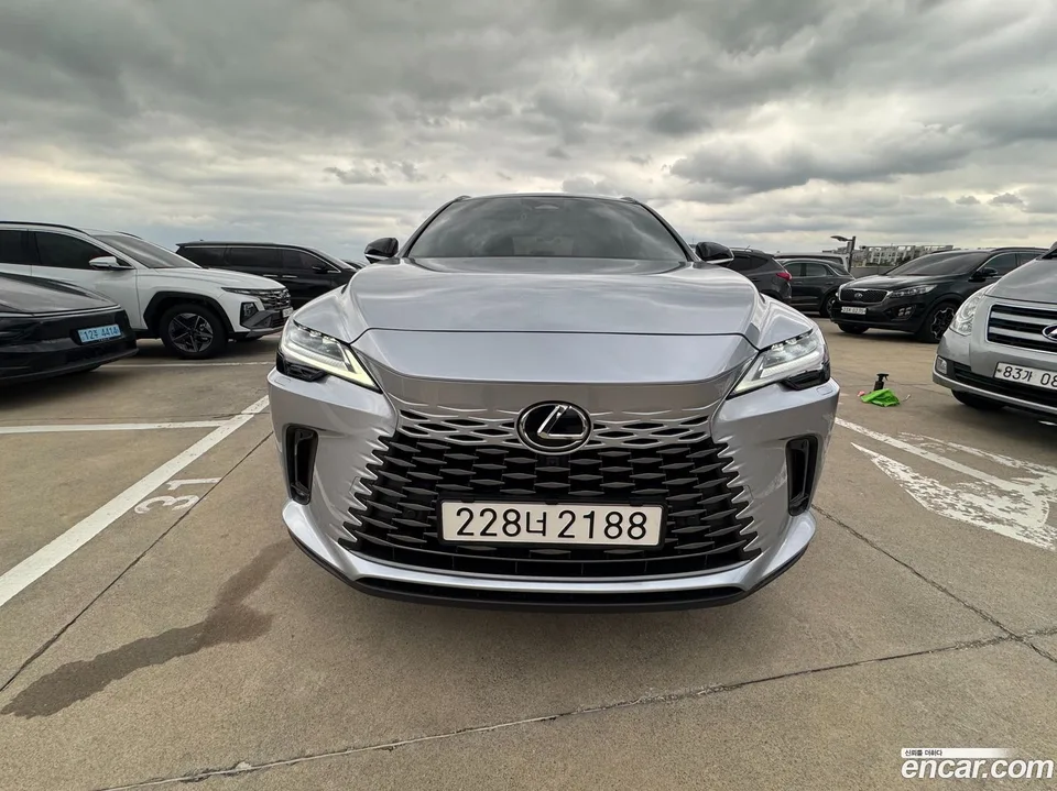 Lexus RX 350h 2025 — thumbnail 3