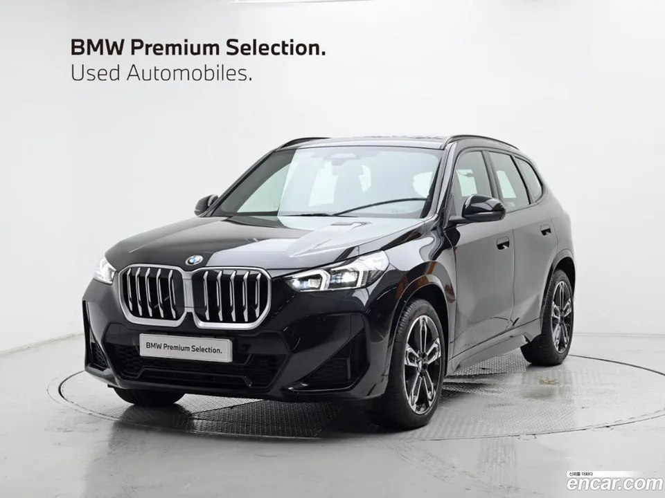 BMW X1 xDrive 20i M 2026 — photo 1, buy with delivery to Moscow