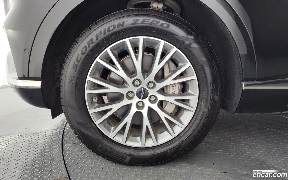 Genesis GV80 2.5T AWD 2024 — thumbnail 5
