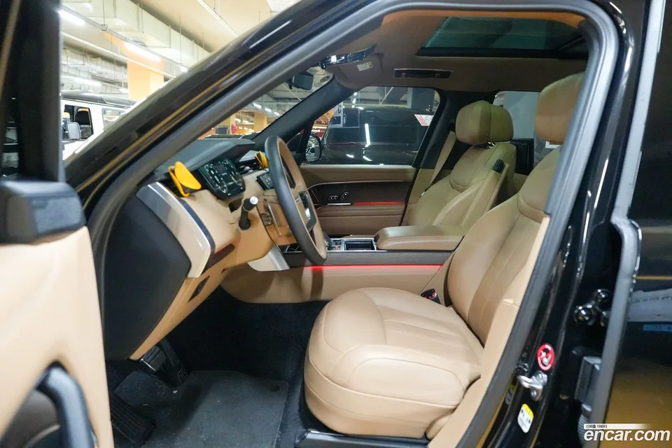 Land Rover Range Rover P530 AB LWB 2022 — thumbnail 4