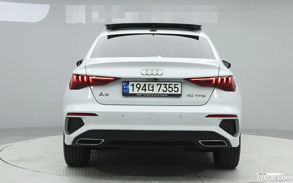Audi A3 40 TFSI 2023 — thumbnail 4