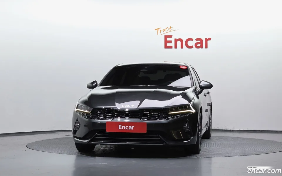 Kia K5 Hybrid 2022 — thumbnail 3