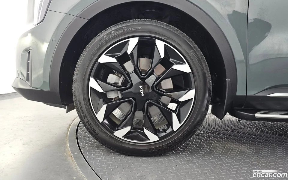 Kia Sorento 2.5T 4WD 2025 — thumbnail 2